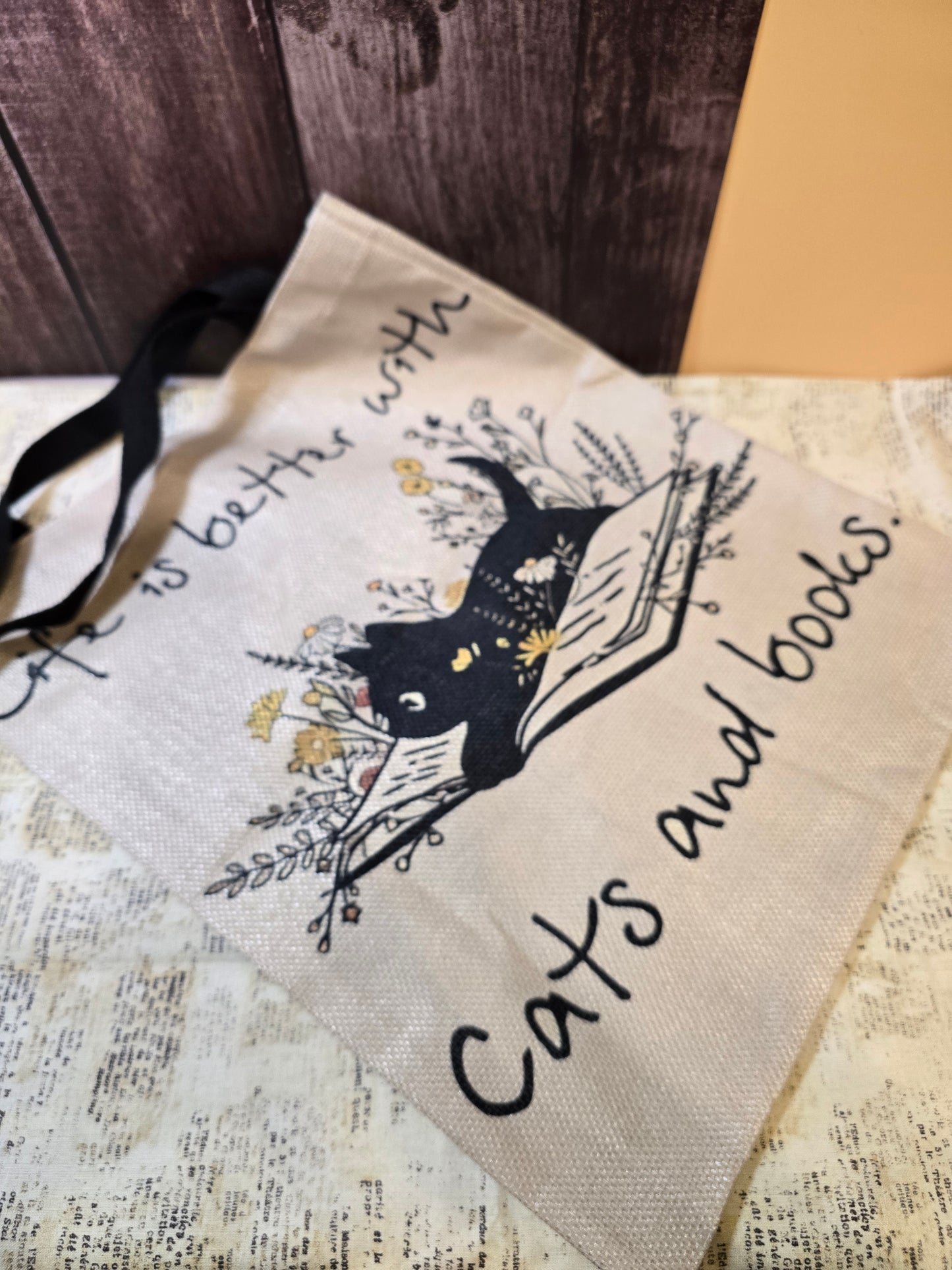 Specialty & Burlap Totes
