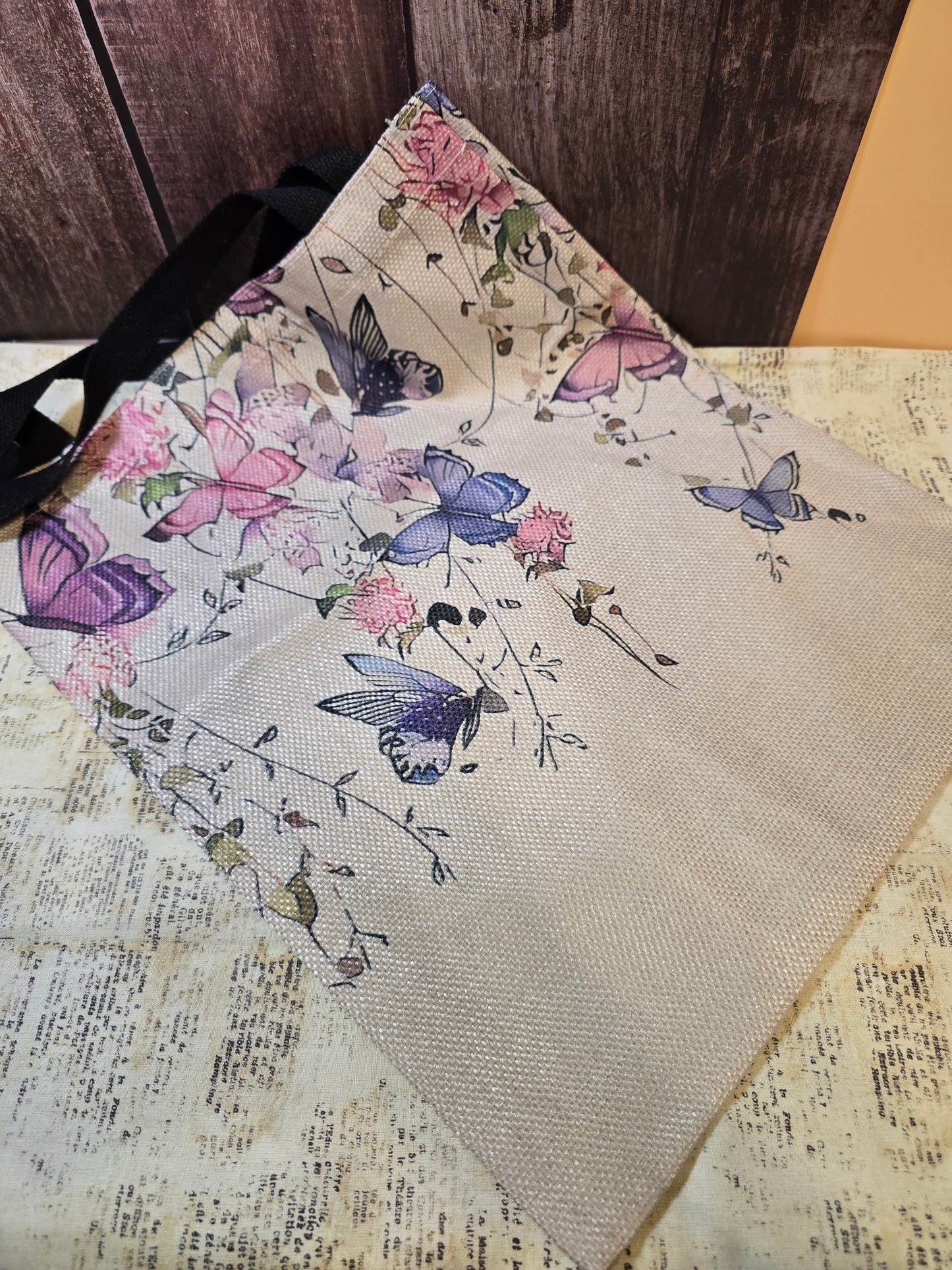 Specialty & Burlap Totes