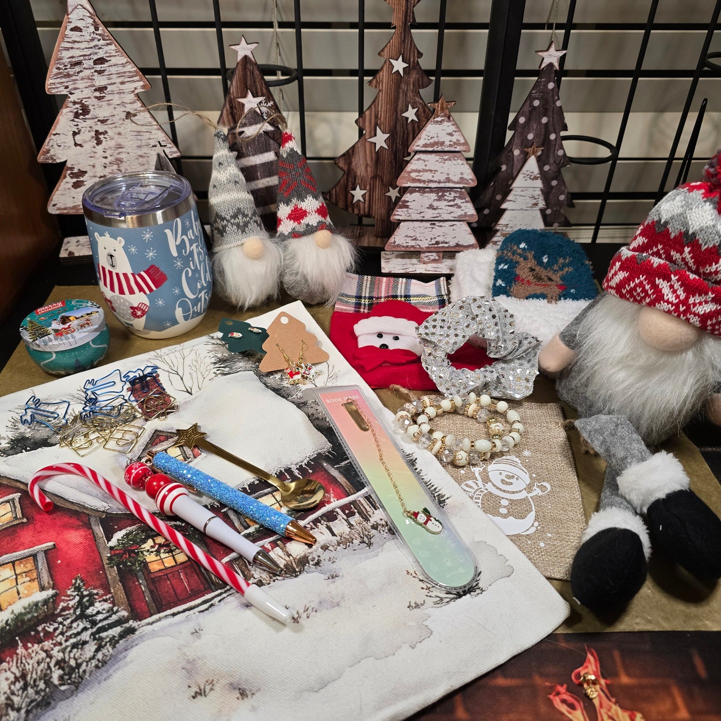 Chillin' With My Gnomie